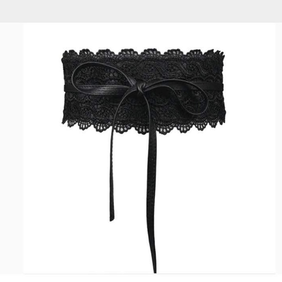 NWT black wrap around belt lace crochet - Picture 2 of 4